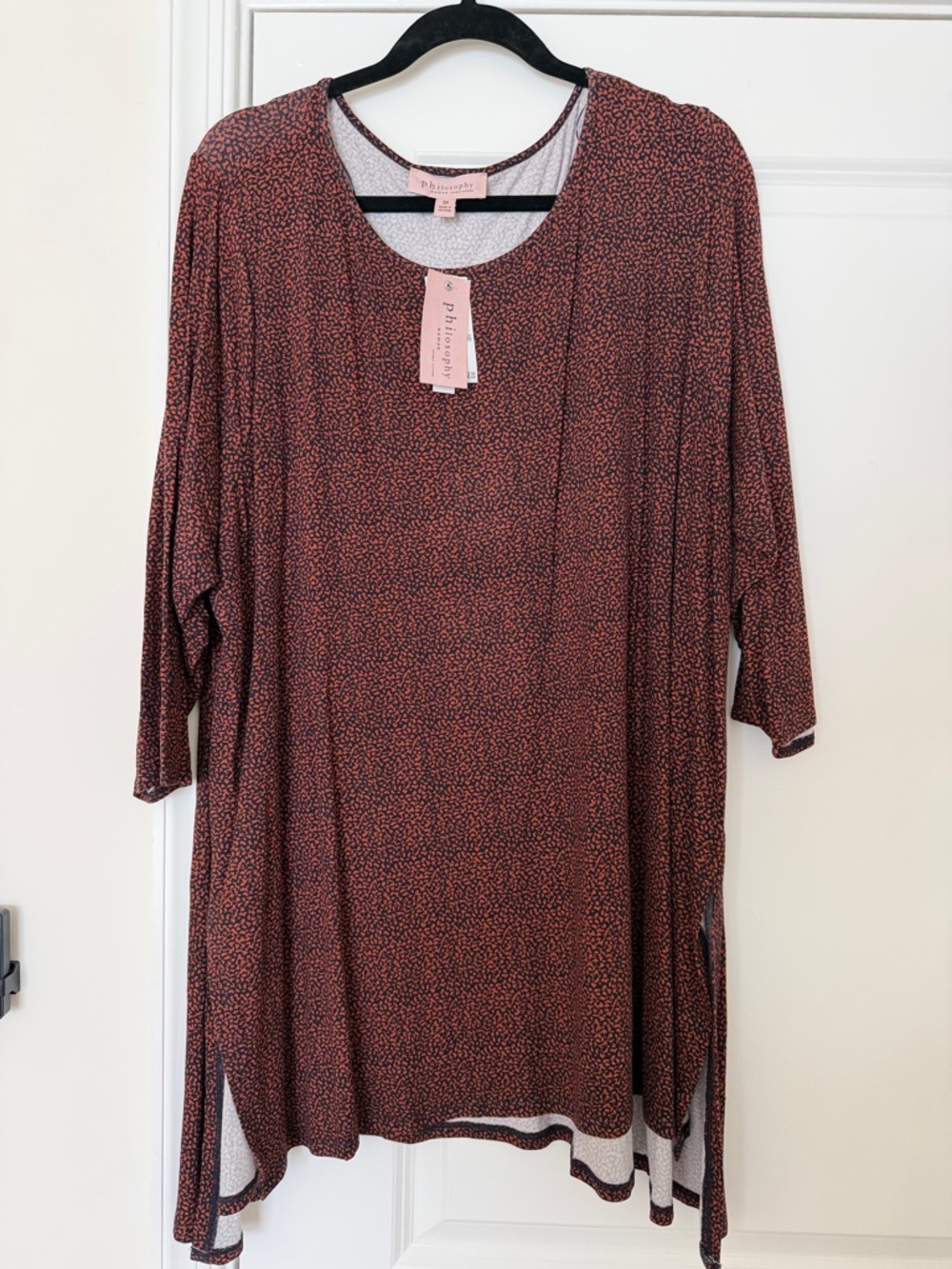 NWT Philosophy rust and black dotted tunic sweater